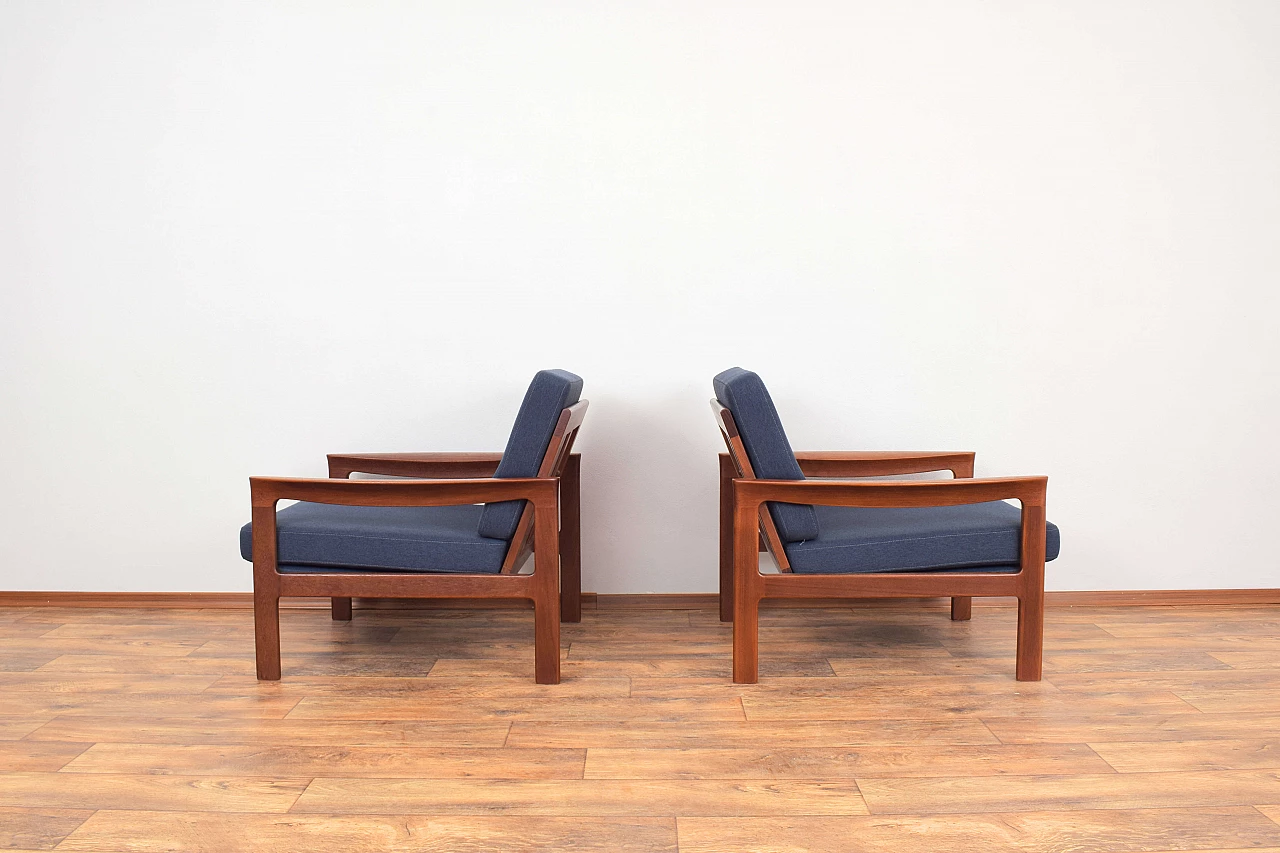 Pair of armchairs by Arne Vodder for Komfort, 1960s 3