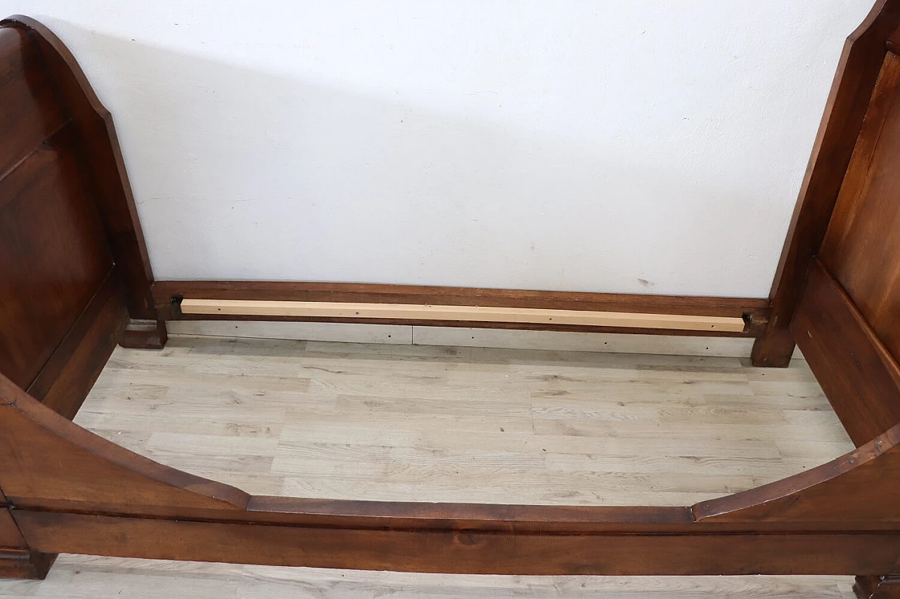 Walnut single boat bed, 19th century 3