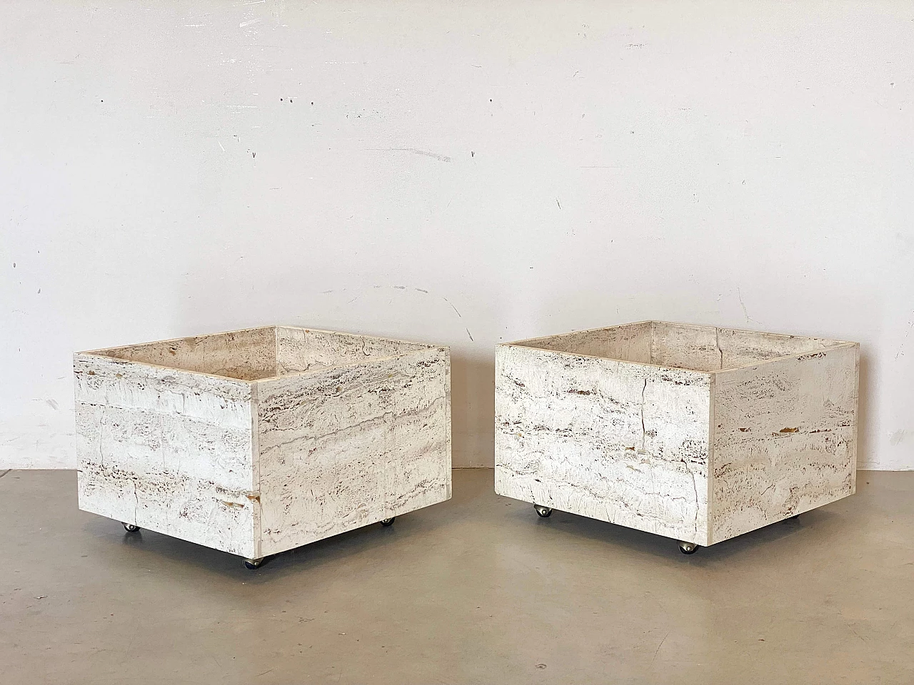 Pair of travertine planters with wheels, 1970s 5