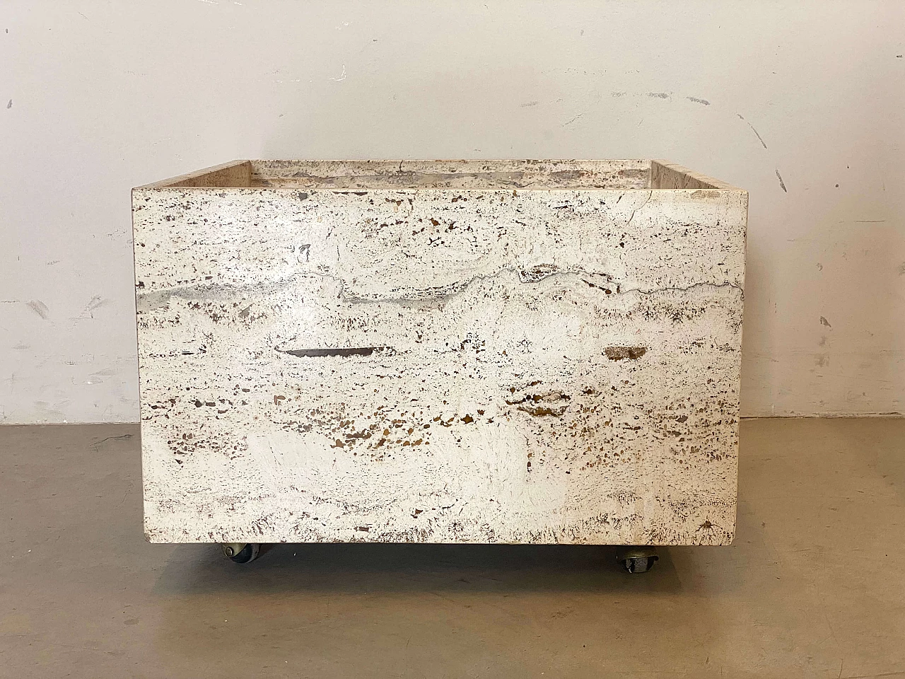 Pair of travertine planters with wheels, 1970s 17