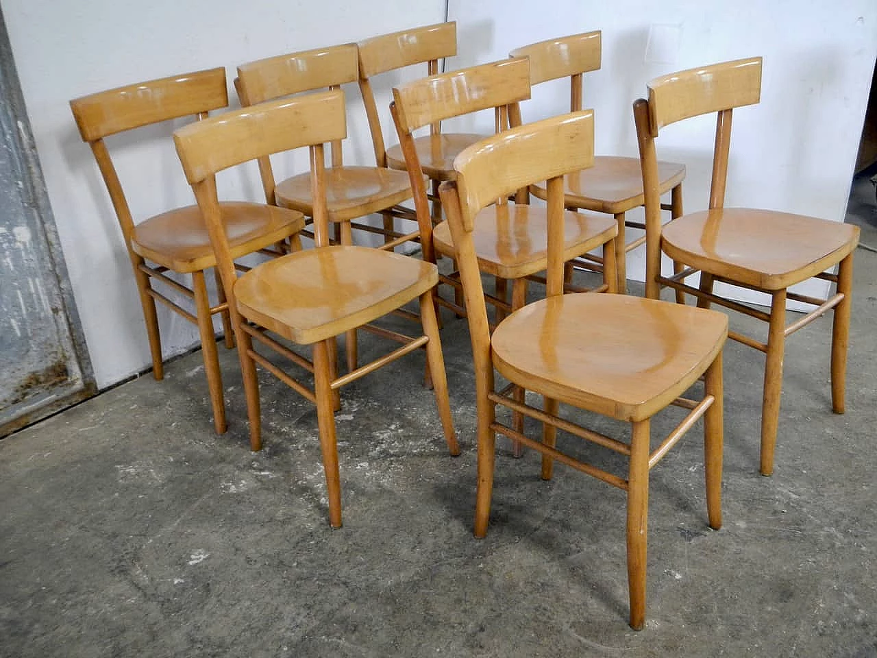 8 Beech chairs, 1950s 3