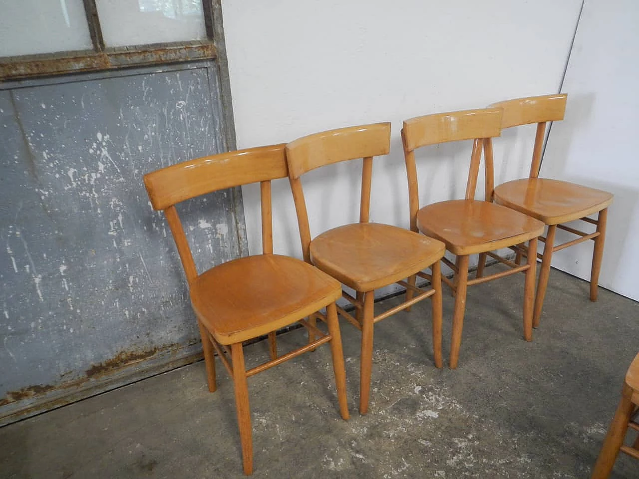 8 Beech chairs, 1950s 5