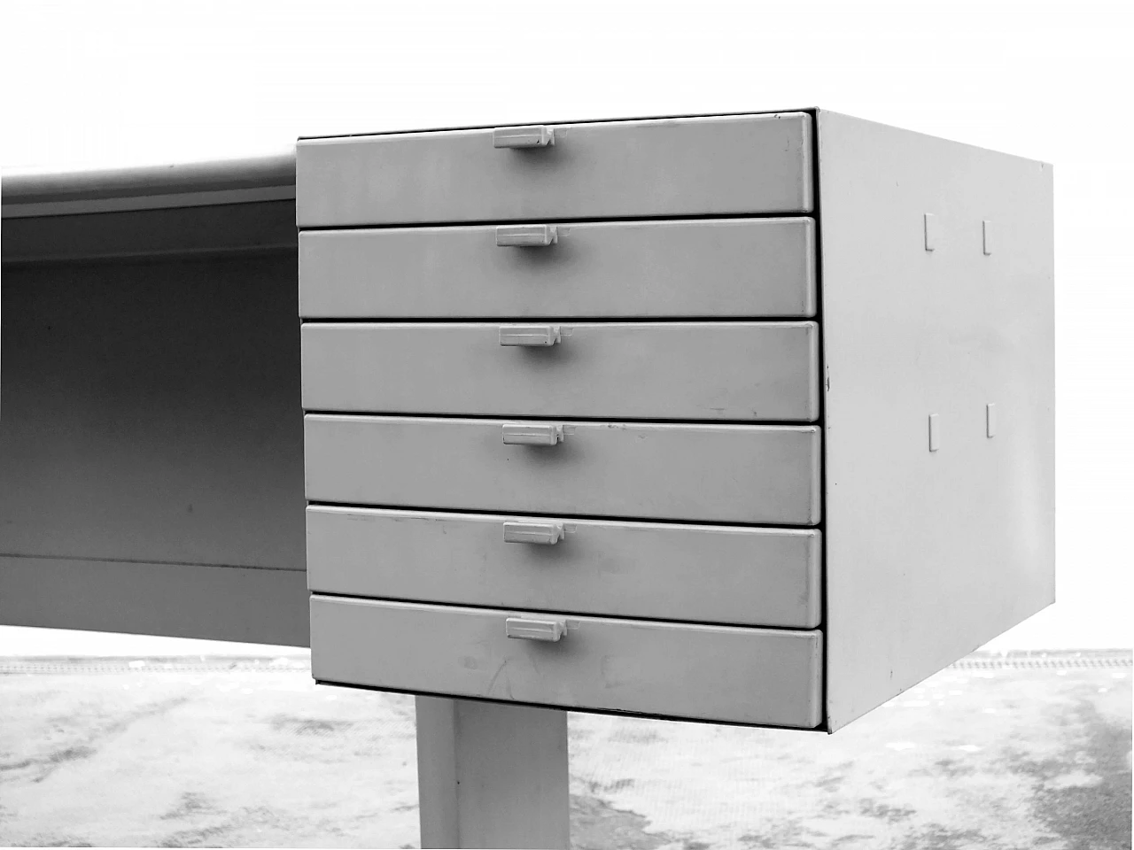 Synthesis desk by Ettore Sottsass for Olivetti, 1970s 6