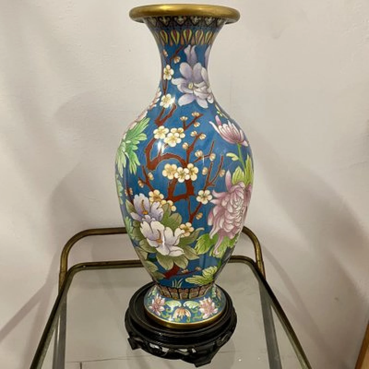 Chinese cloisonné vase with birds and floral decoration, 1960s 3