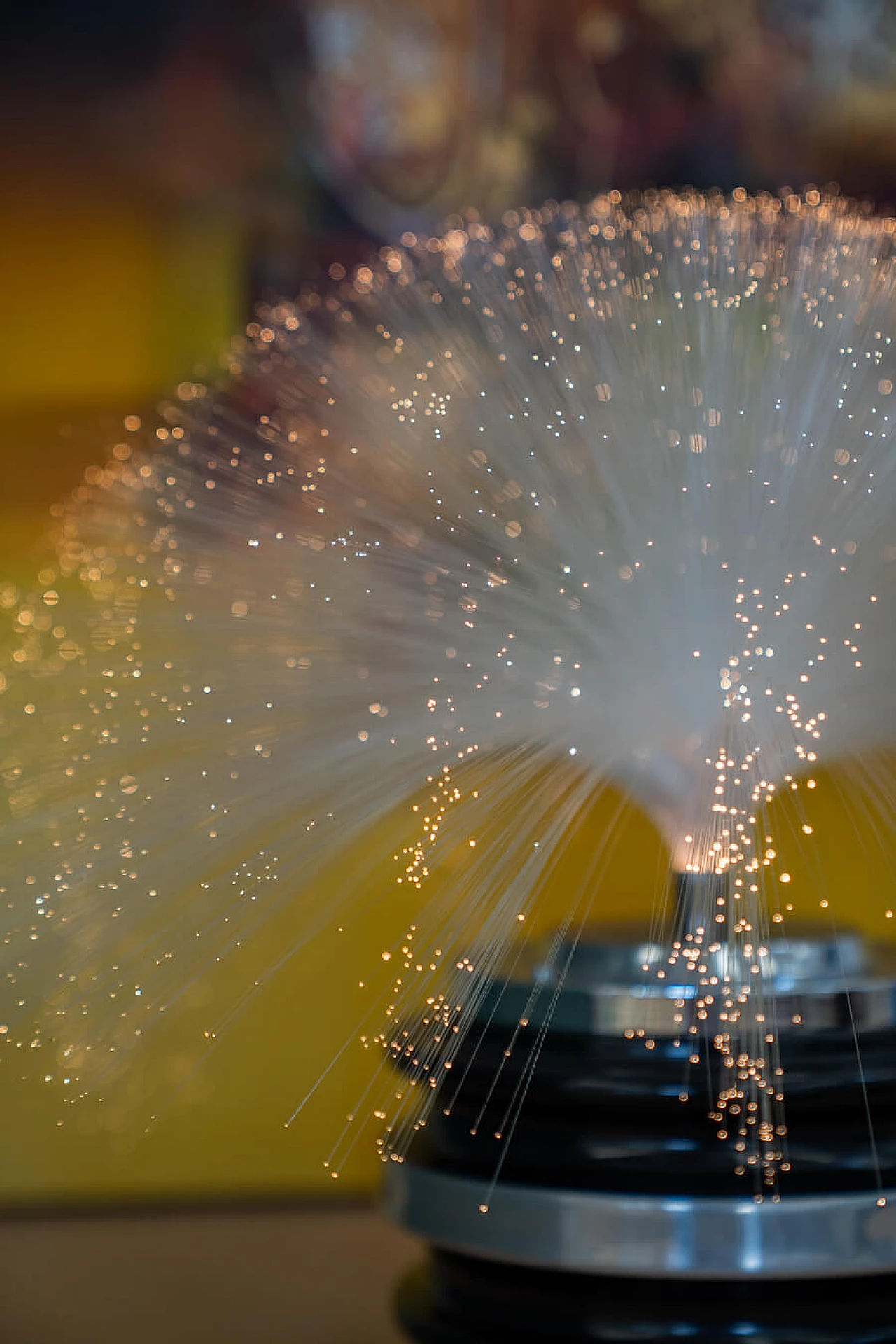 Lampada da tavolo in metallo cromato e fibra ottica, anni '70 22