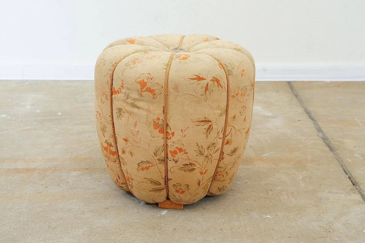 Pouf Art Déco rivestito in tessuto a fantasia di Jindřich Halabala per UP Závody, anni '50 4
