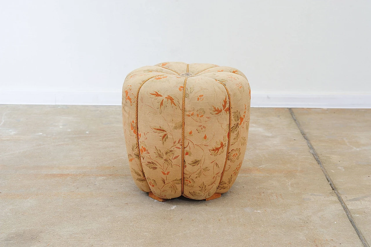 Pouf Art Déco rivestito in tessuto a fantasia di Jindřich Halabala per UP Závody, anni '50 6