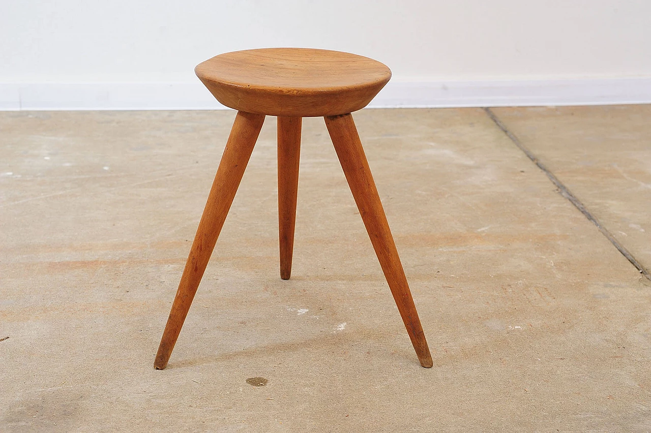 Sgabello a tre gambe in faggio di ULUV, anni '60 7