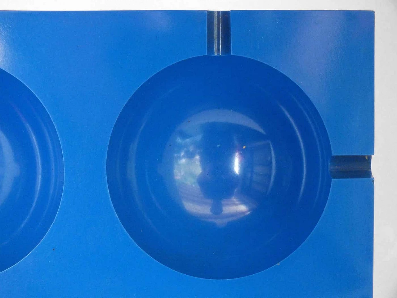 Posacenere Sampa blu di Giorgio Soavi per Olivetti, anni '60 4