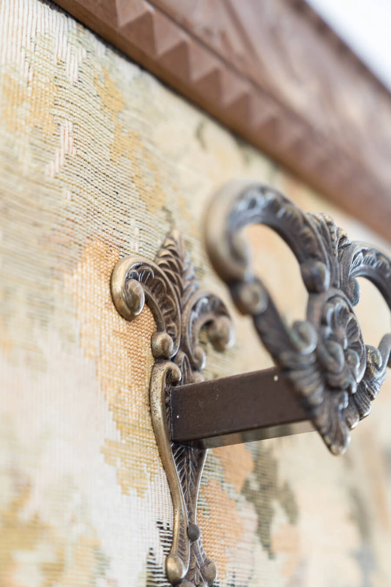 Tapestry with wooden frame and brass hangers, 1960s 1460371