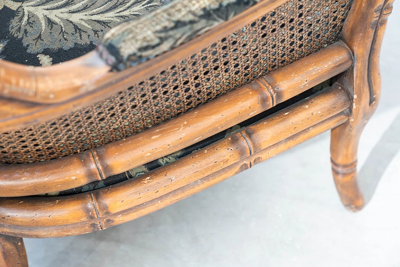 Divano e coppia di poltrone in bambù, vimini e tessuto, anni '80 31