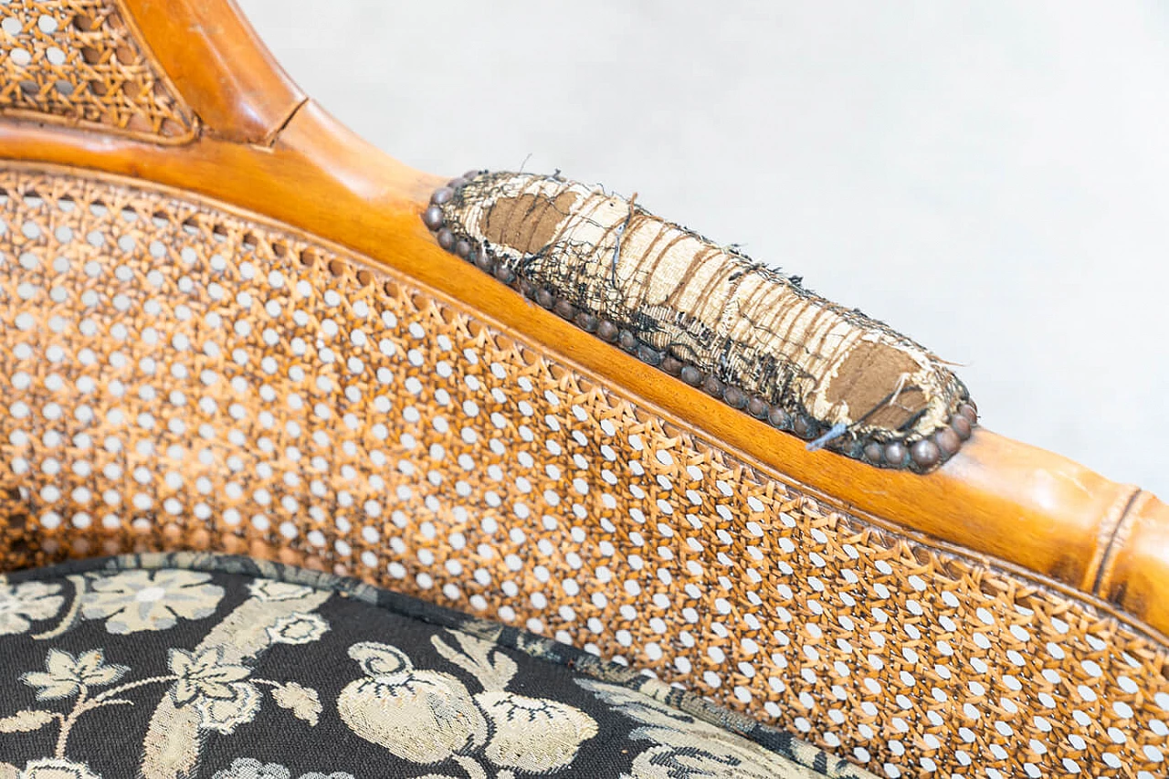 Divano e coppia di poltrone in bambù, vimini e tessuto, anni '80 41