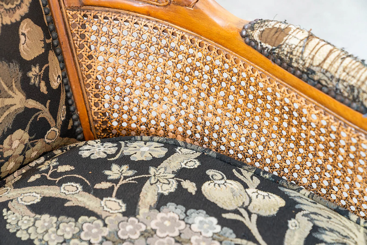 Divano e coppia di poltrone in bambù, vimini e tessuto, anni '80 42