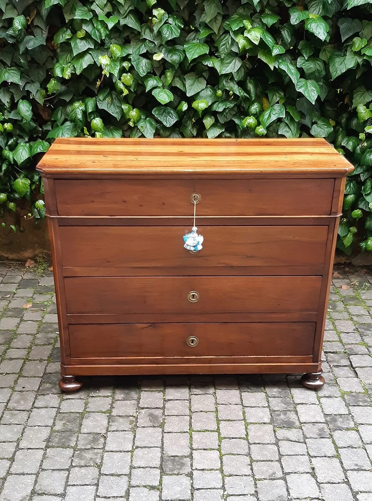 Solid walnut chest of drawers, 19th century 7