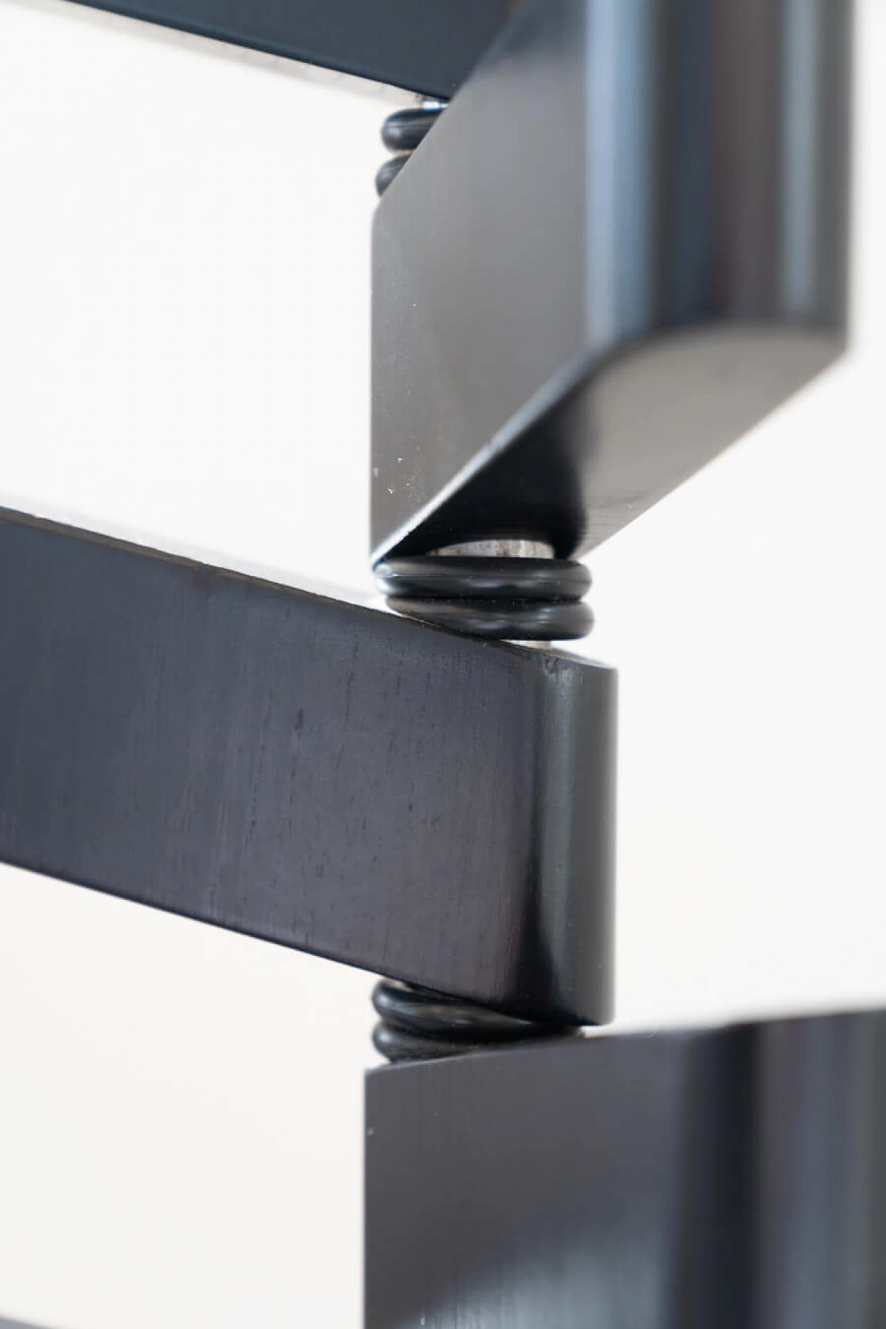 Black wooden coat rack, 1970s 1373995