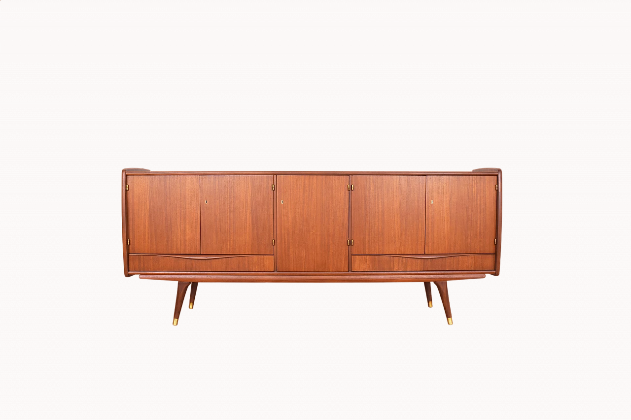 Teak sideboard by Sven Andersen Møbelfabrikk, 1960s 15