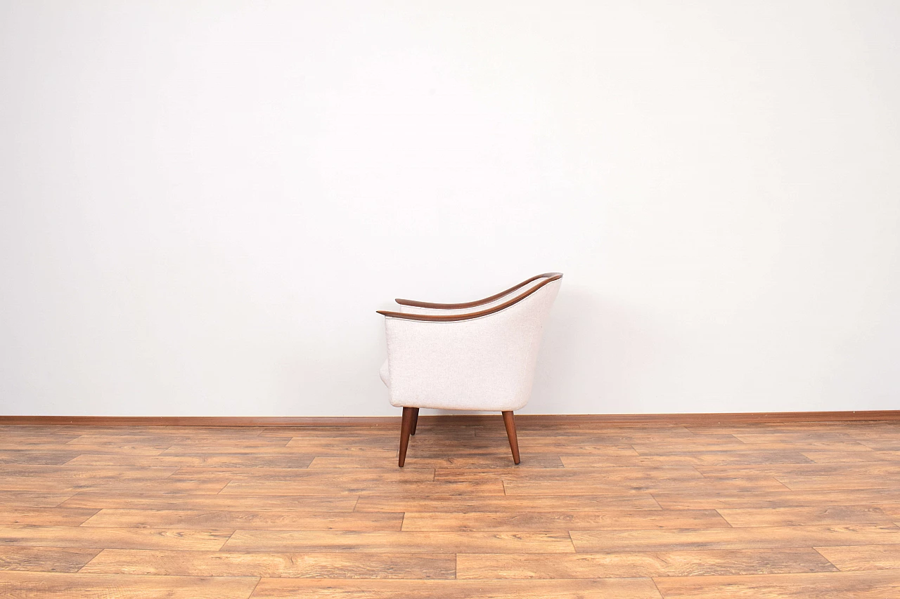 Pair of 550 teak armchairs by Fredrik A. Kayser for Vatne Lenestolfabrikk, 1960s 8