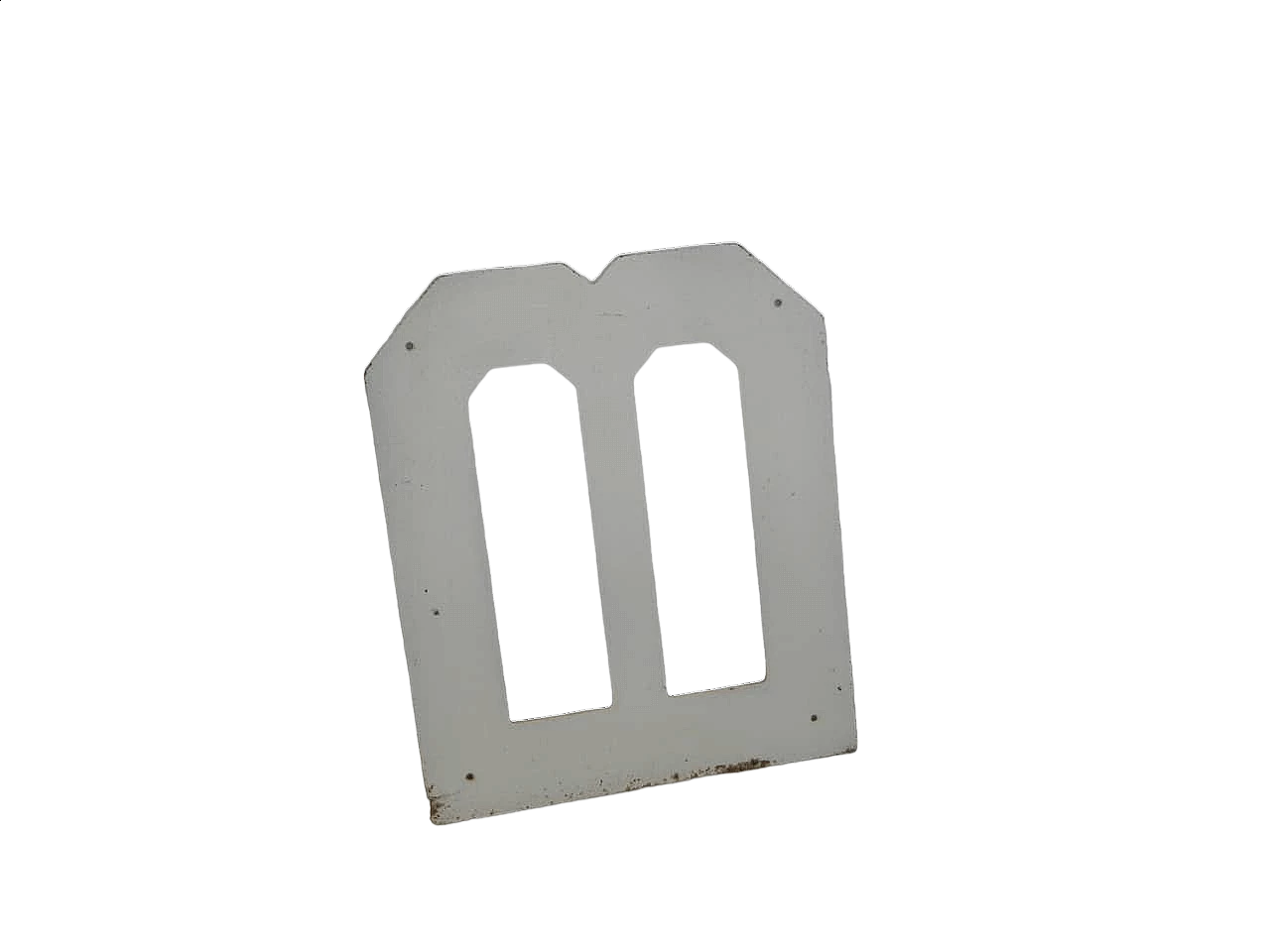Lettera M in ferro, anni '50 9
