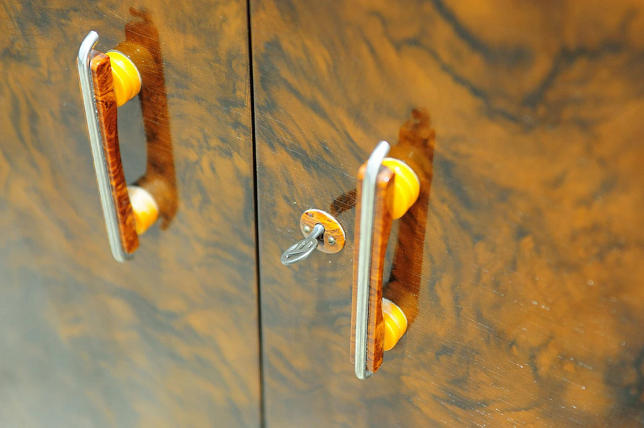 Armadio cecoslovacco in legno impiallacciato noce, anni '50 11