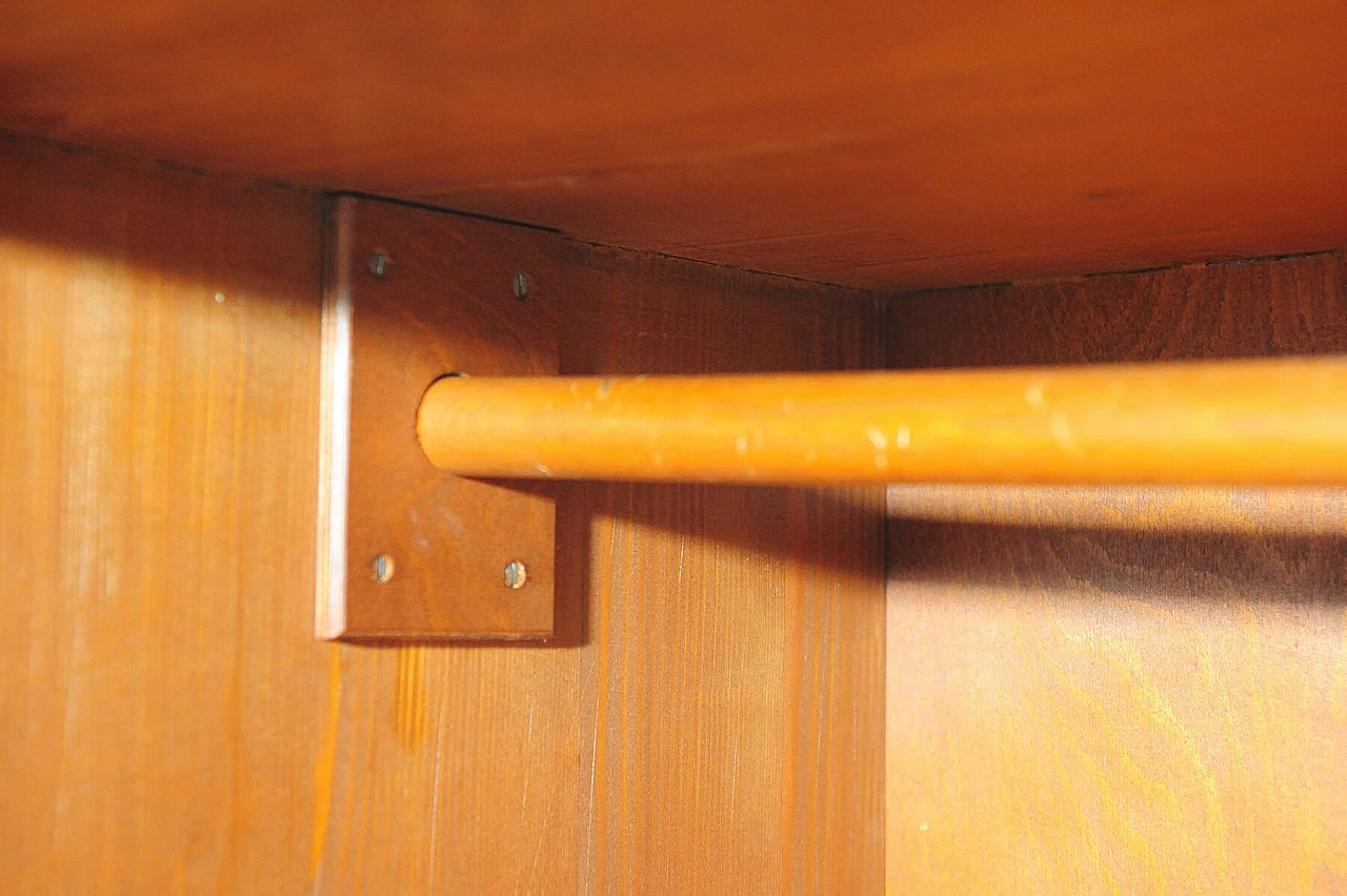Armadio cecoslovacco in legno impiallacciato noce, anni '50 15