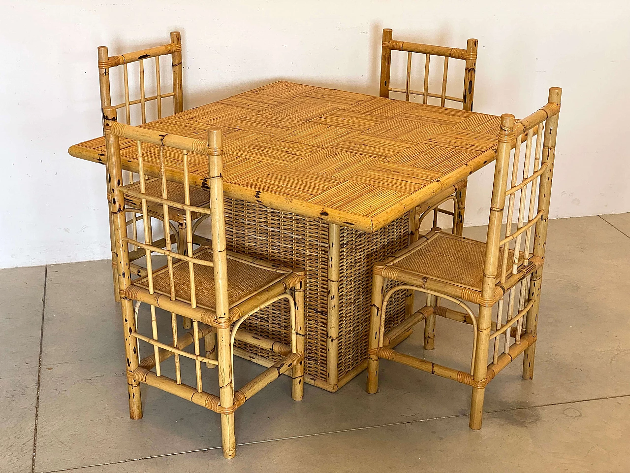 4 Chairs and table in bamboo in the style of Vivai del Sud, 1970s 4