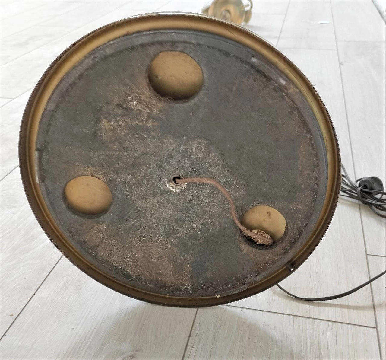 Lampada da terra in legno e ottone, anni '50 11