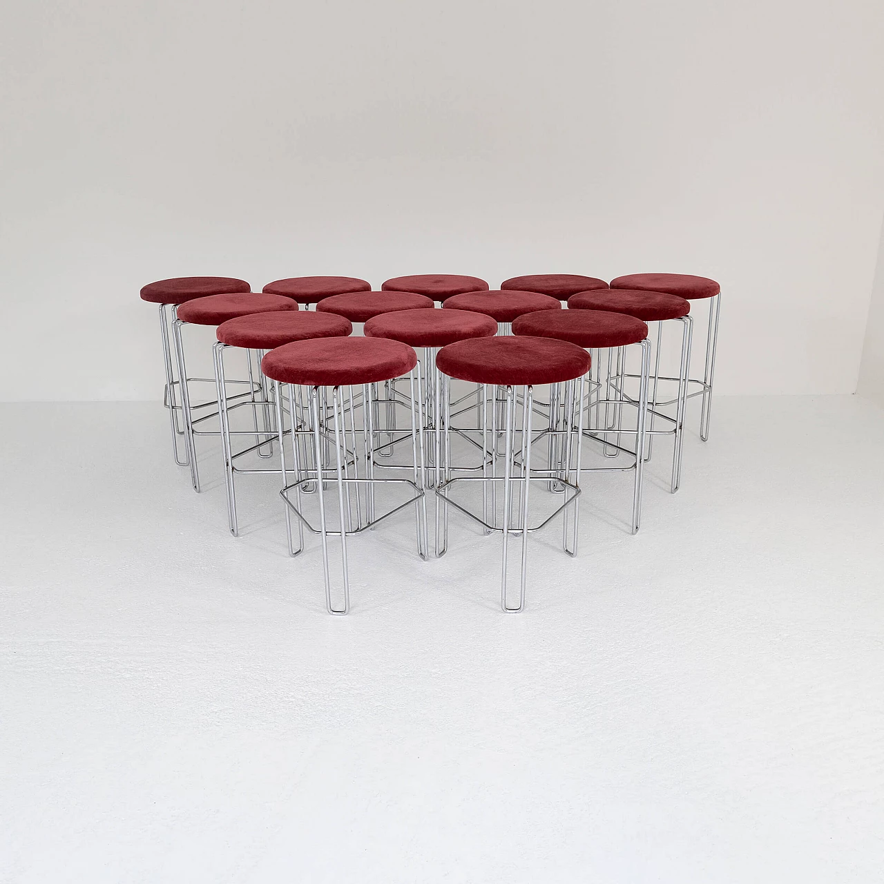 Set of 14 "Area 63" model stools, Bononia Technical Studio 2
