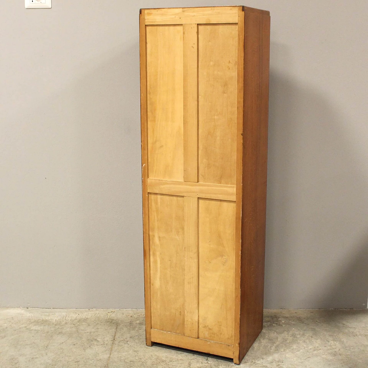 Oak filing cabinet with single shutter, early 20th century 7