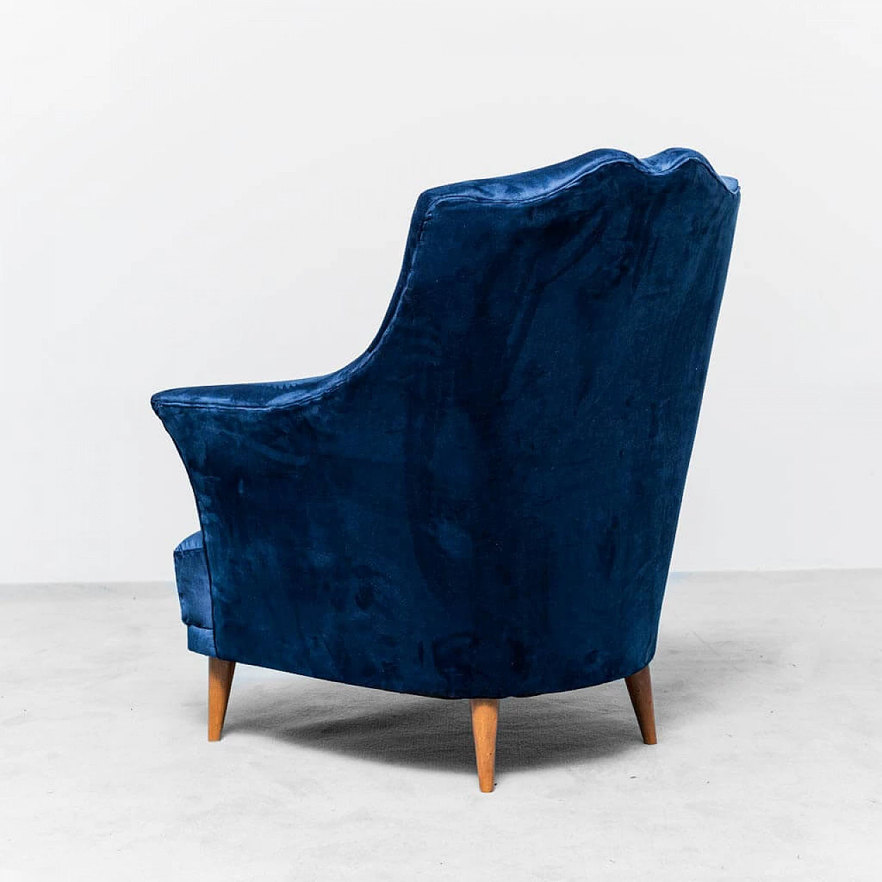 Pair of blue velvet armchairs in the style of Ico Parisi, 1950s 6