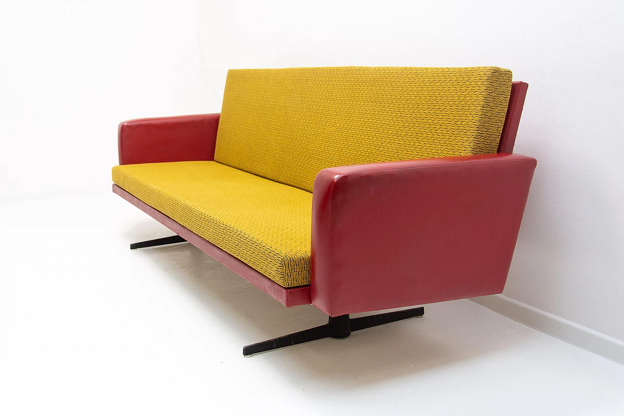 Divano cecoslovacco in ferro, tessuto e similpelle, anni '70 4