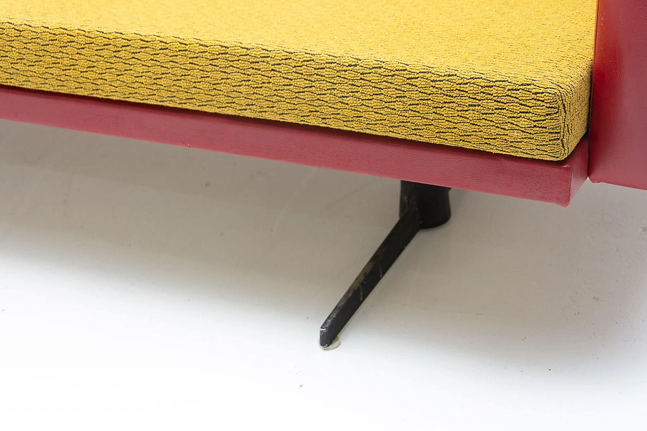 Divano cecoslovacco in ferro, tessuto e similpelle, anni '70 7
