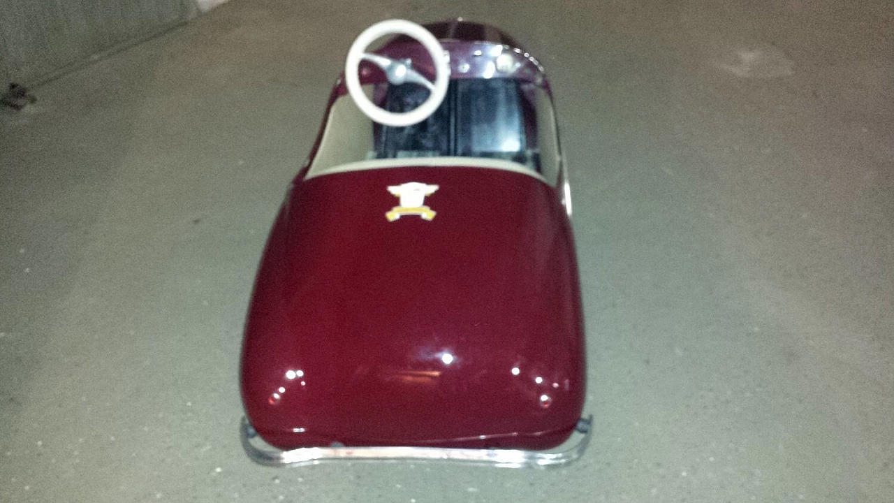 Auto giocattolo elettrica Lucciola di Piero Patria, anni '40 2