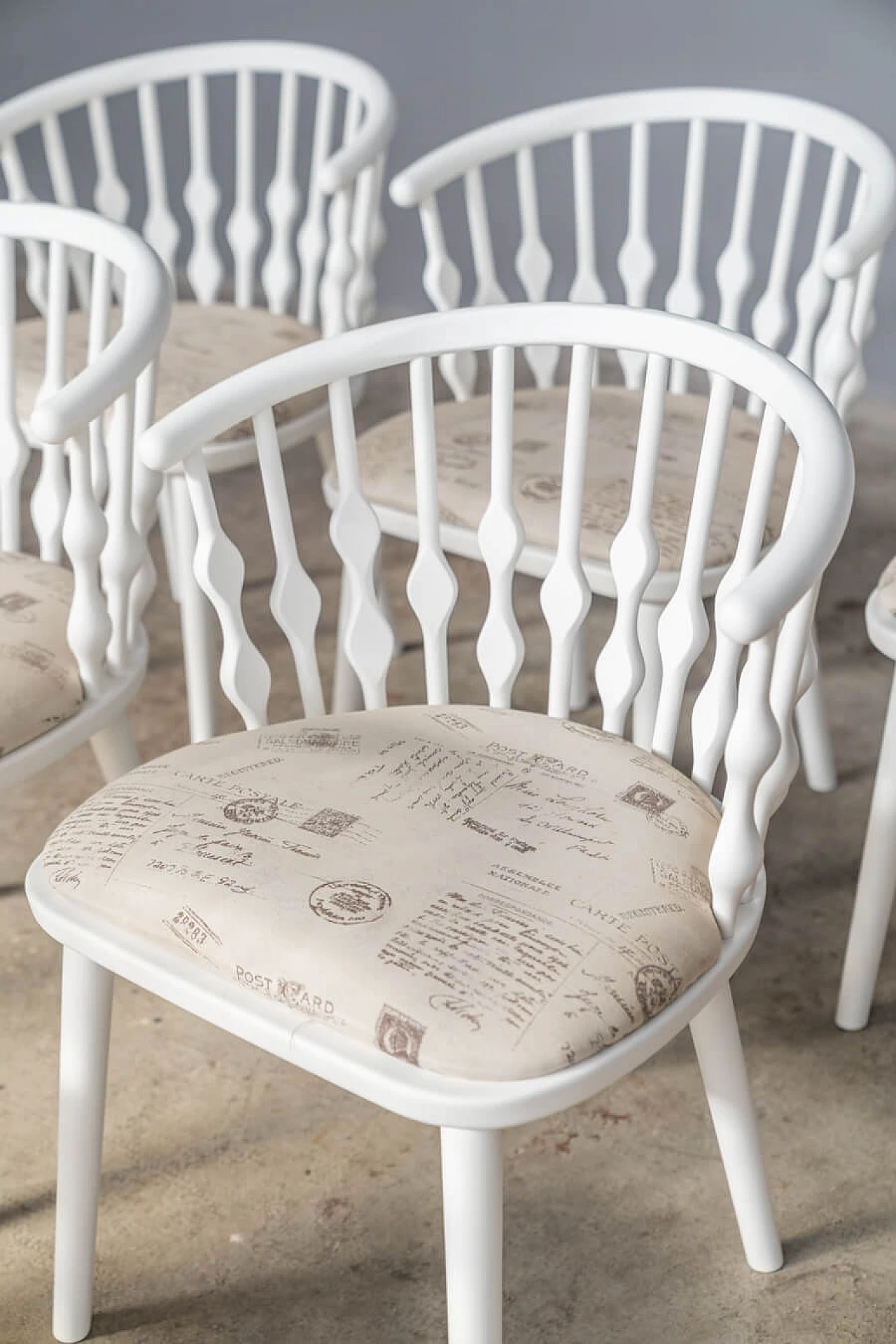 6 Chairs in white varnished beech and patterned fabric, 2000s 3