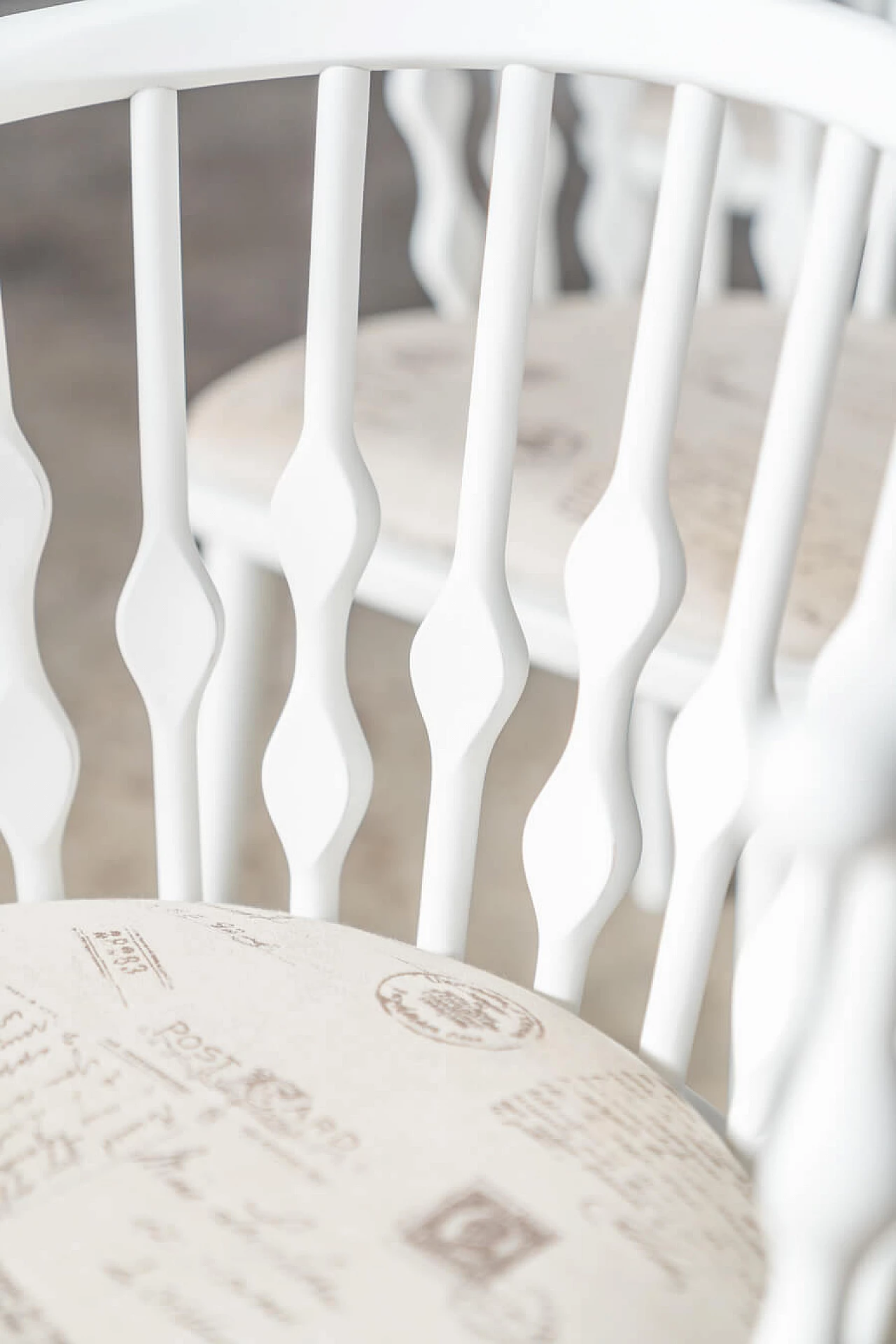 6 Chairs in white varnished beech and patterned fabric, 2000s 13