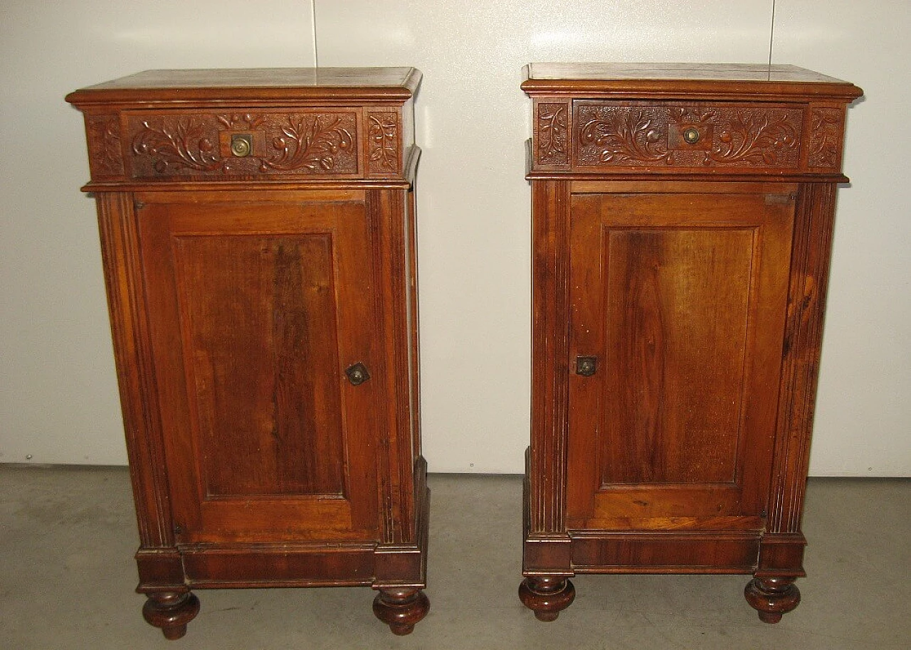 Pair of Lombard solid walnut bedside tables, early 20th century 1