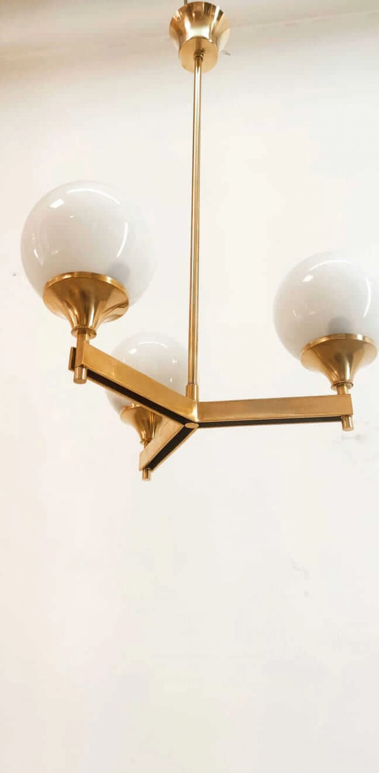 Three-light brass and shiny white glass chandelier, 1970s 10