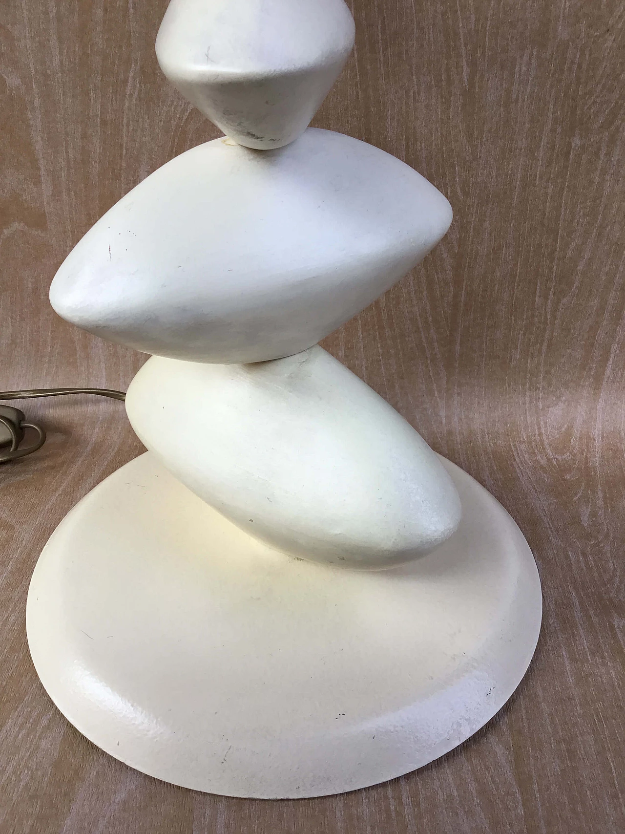 Lampada da tavolo in ferro avorio di L. Drummer, anni '70 7