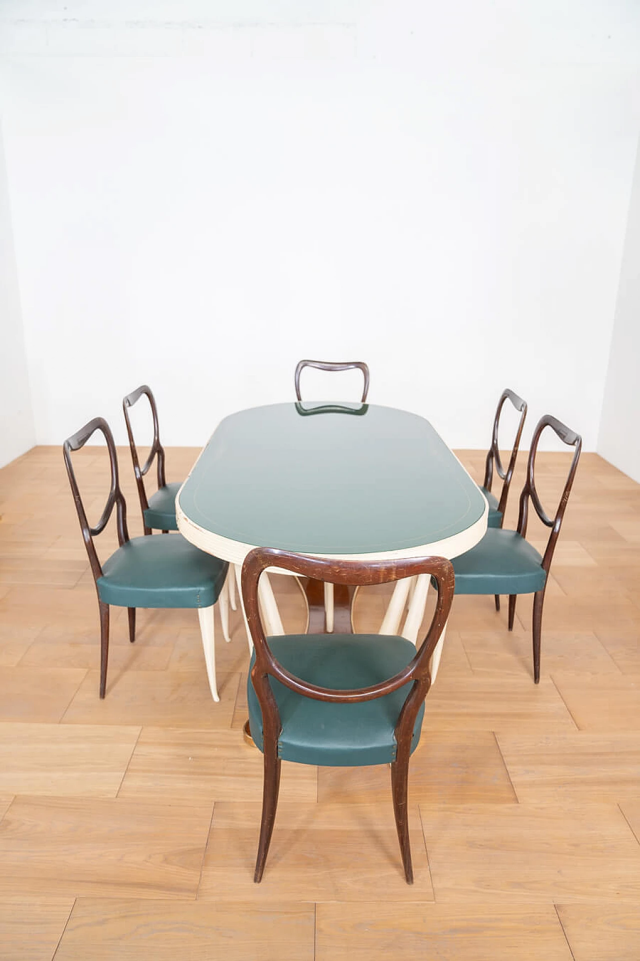 Pair of sideboards with mirror, table and chairs in the style of Vittorio Dassi, 1950s 14