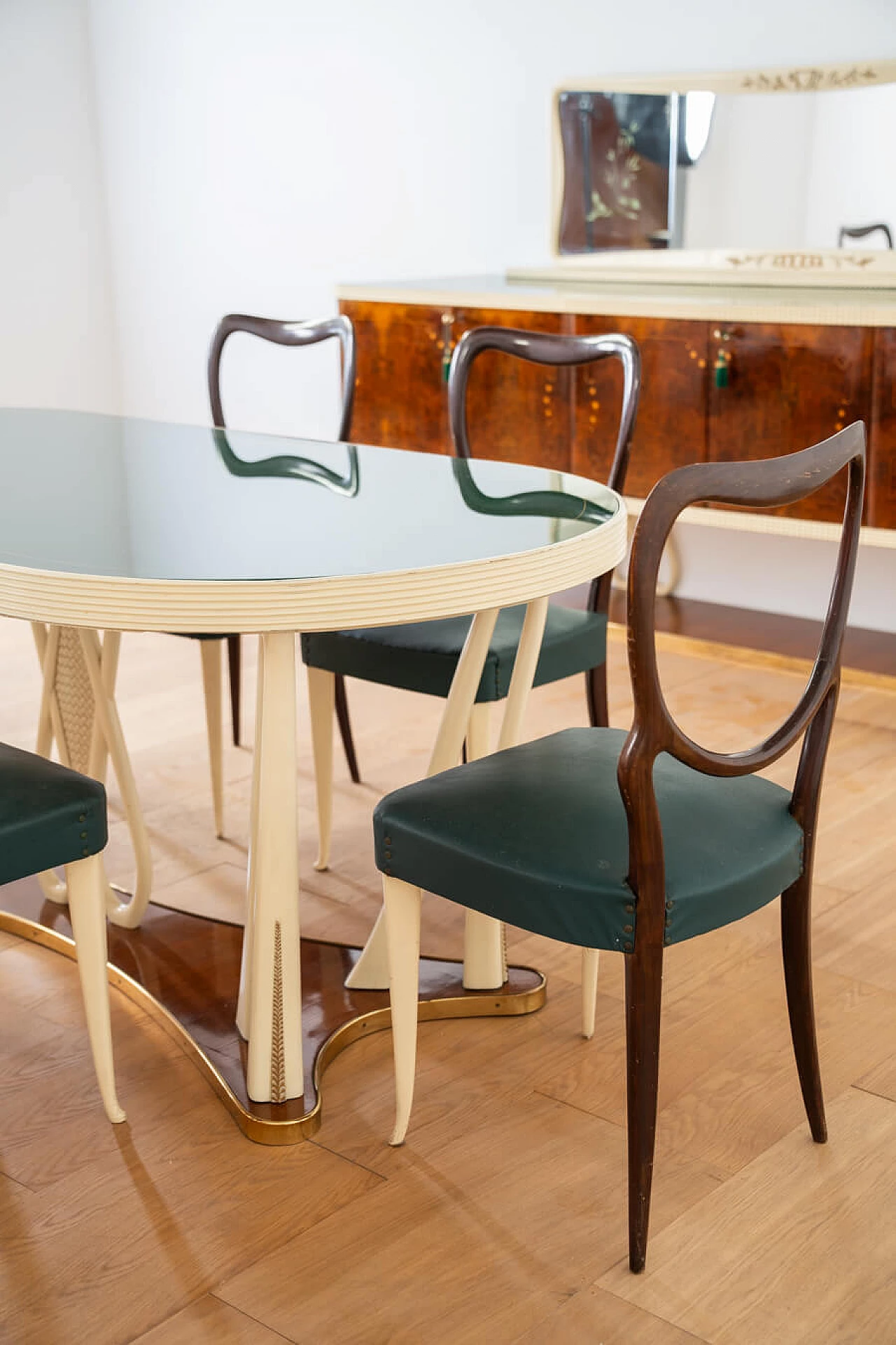 Pair of sideboards with mirror, table and chairs in the style of Vittorio Dassi, 1950s 25