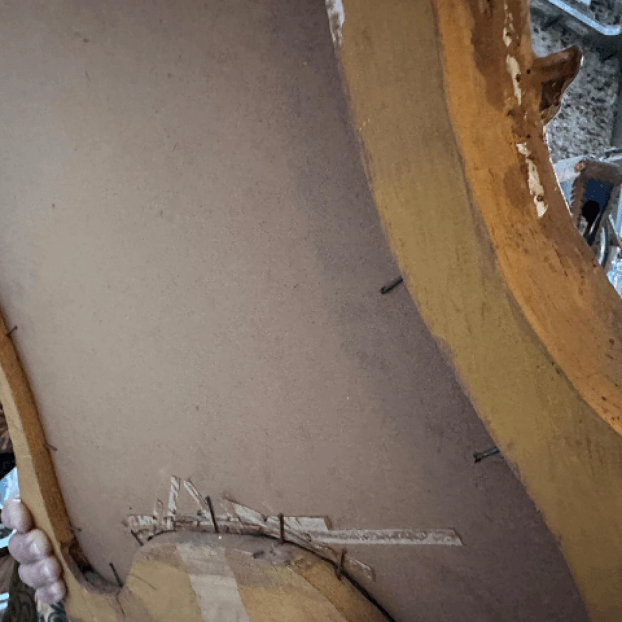 Sicilian Baroque gilded wood wall mirror, mid-18th century 4