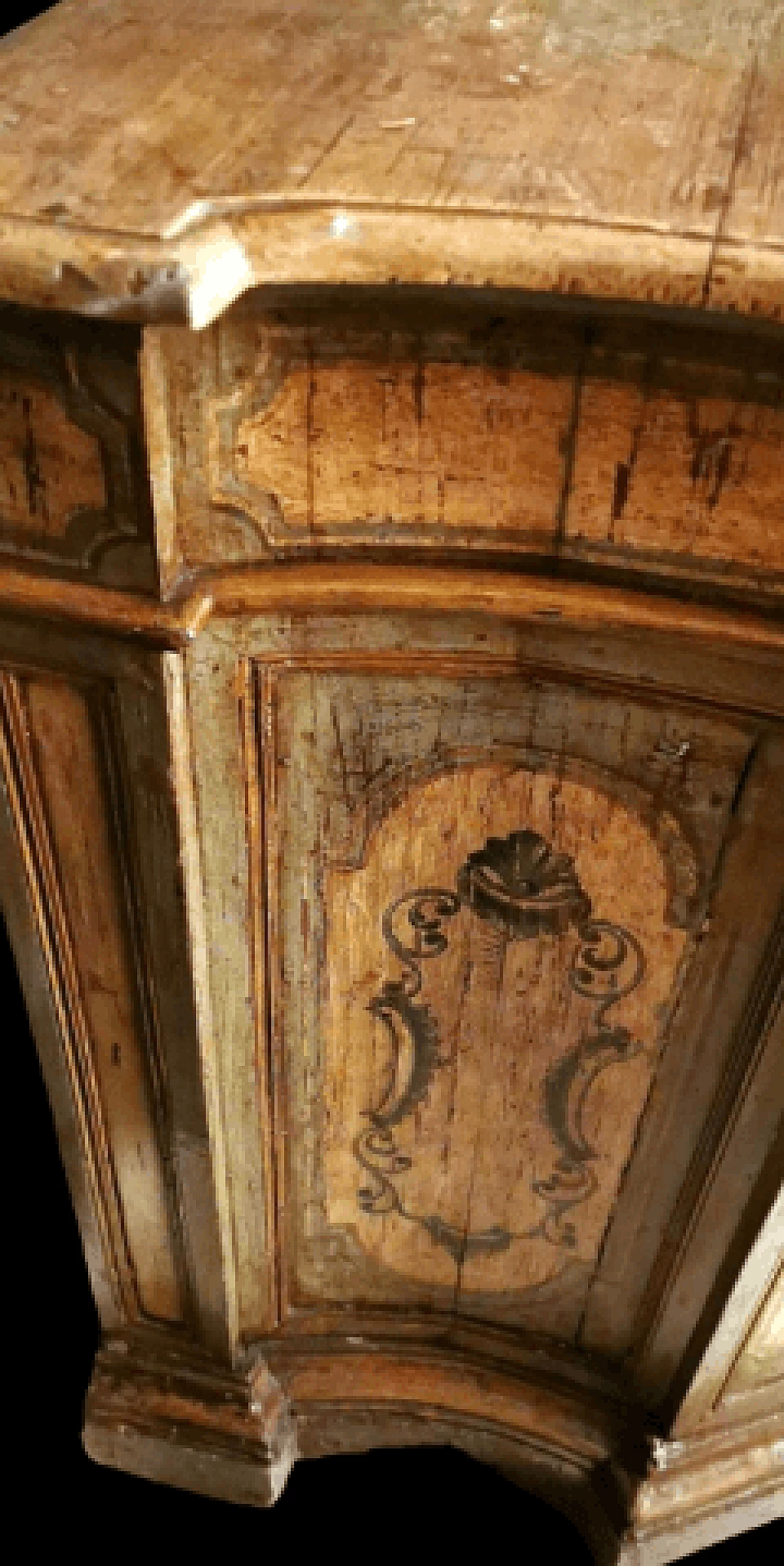 Credenza Luigi XIV veneziana in legno laccato e dipinto, inizio '700 10