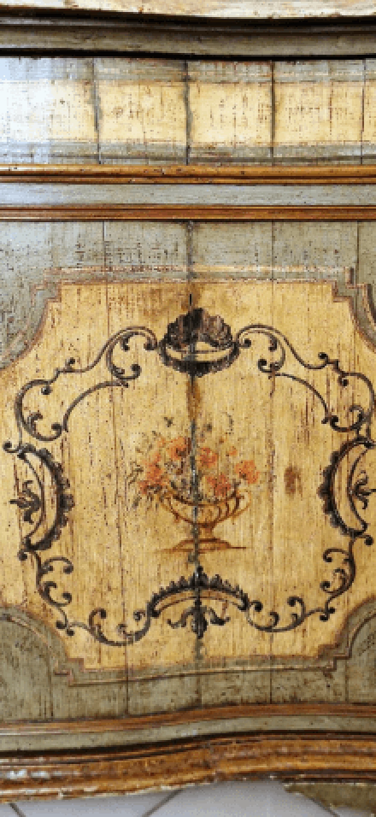 Credenza Luigi XIV veneziana in legno laccato e dipinto, inizio '700 15