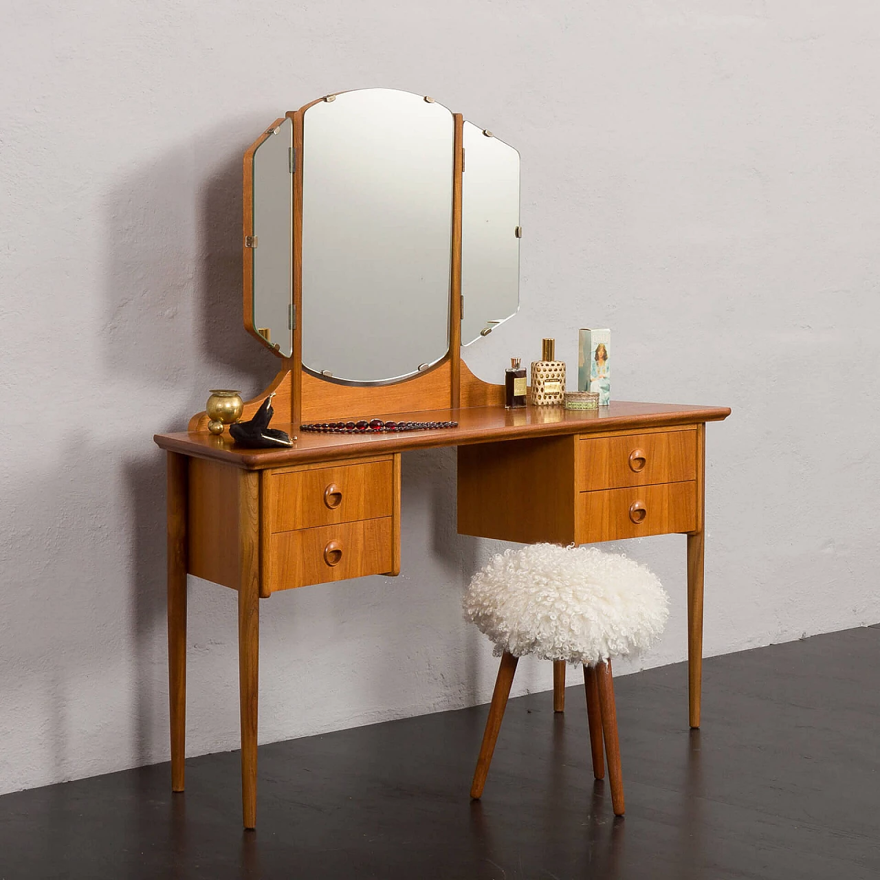 Teak vanity table with folding mirror attributed to John Texmon, 1960s 3