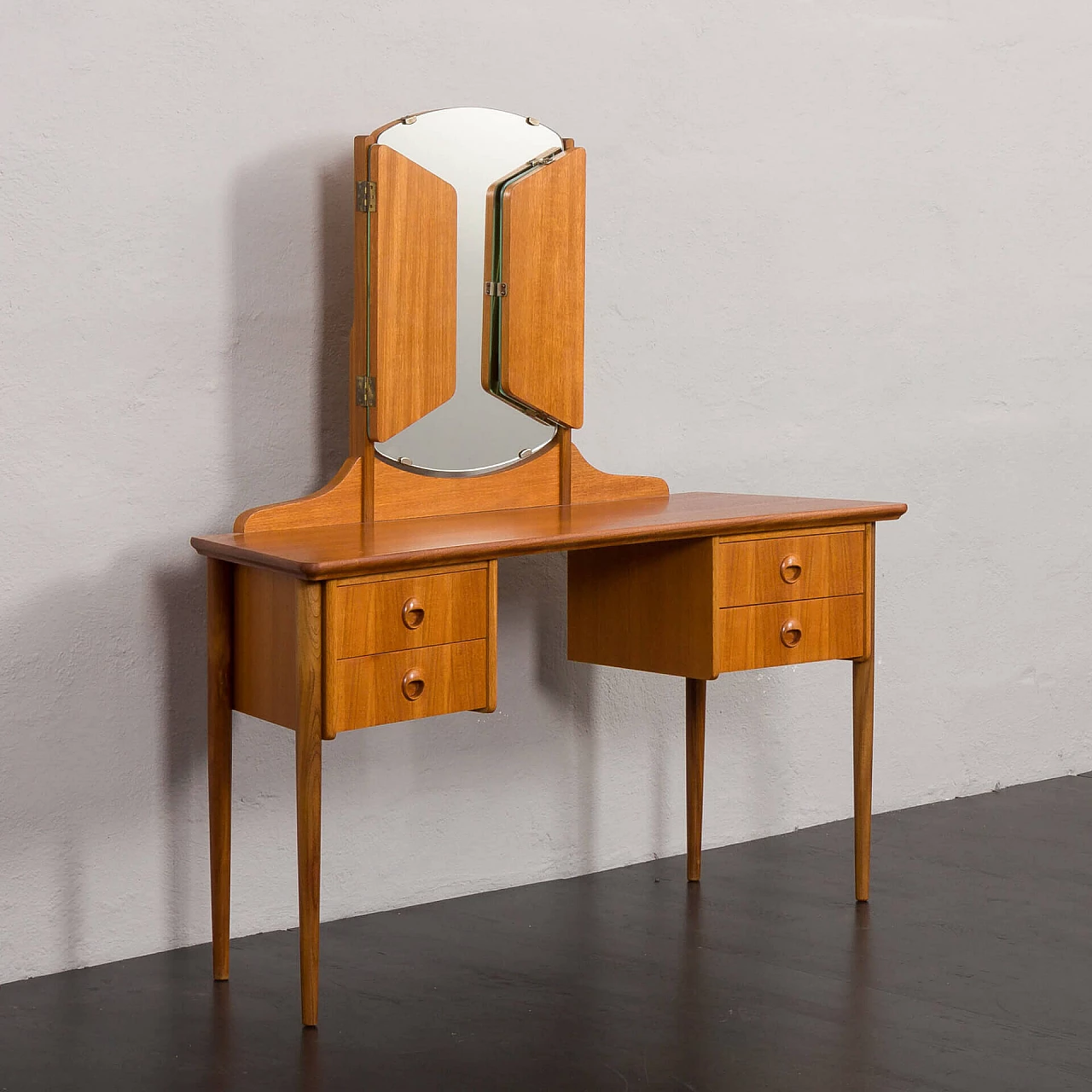 Toeletta in teak con specchio richiudibile attribuita a John Texmon, anni '60 6