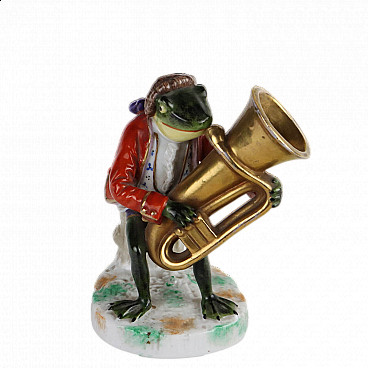 Statuina di rana con trombone in porcellana Sitzendorf, '800