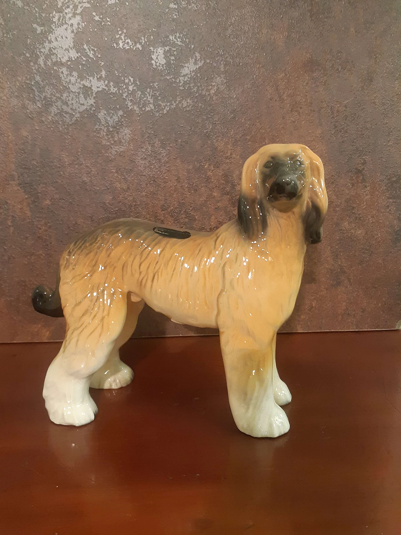 Statuina di cane Levriero Afgano a pelo lungo in porcellana Cooper Craft, anni '40 1