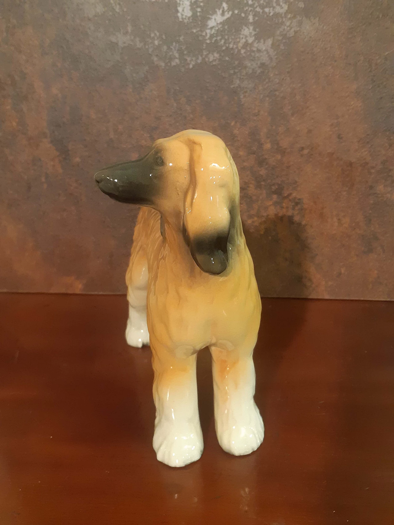 Statuina di cane Levriero Afgano a pelo lungo in porcellana Cooper Craft, anni '40 2