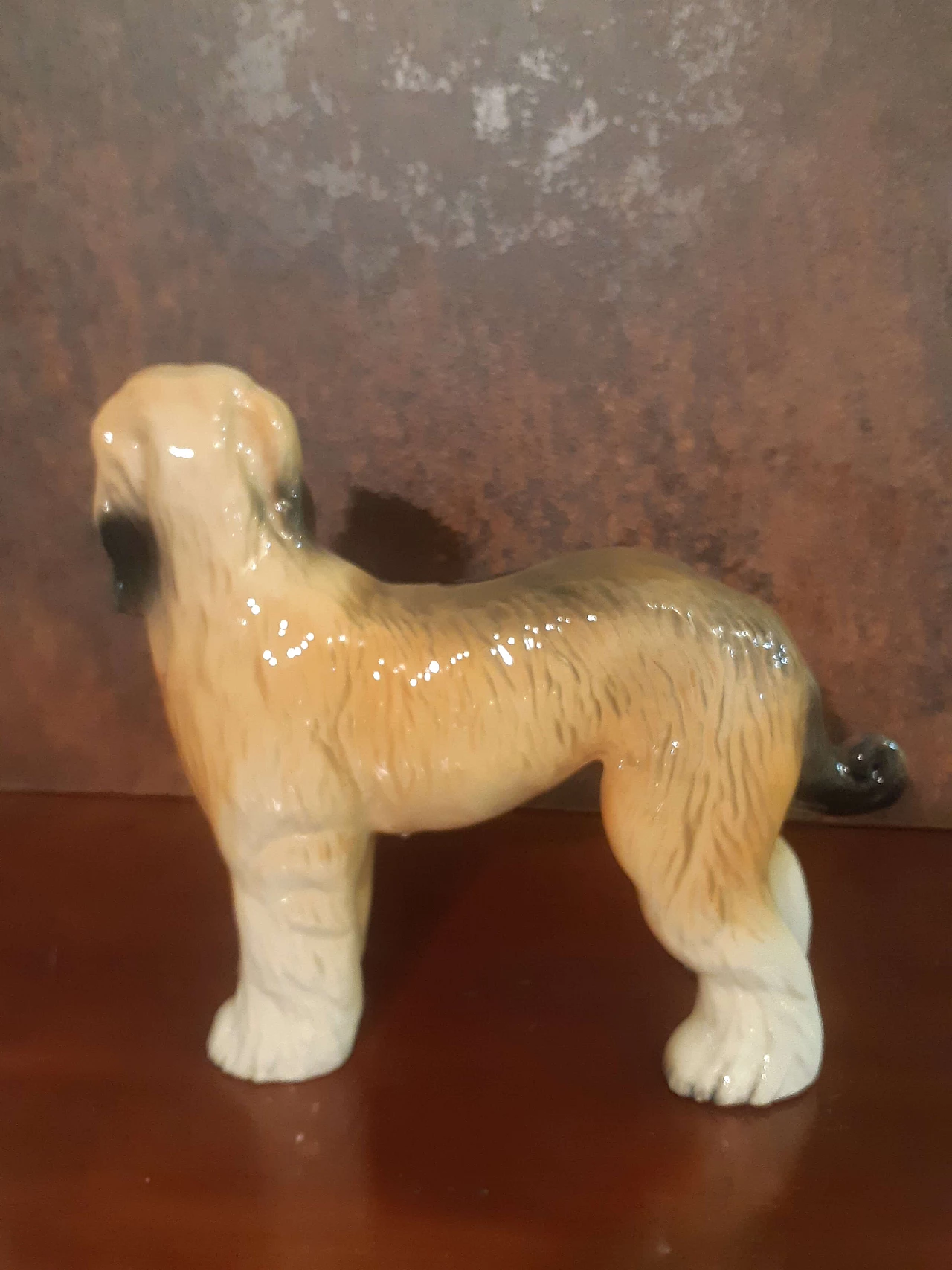 Statuina di cane Levriero Afgano a pelo lungo in porcellana Cooper Craft, anni '40 3