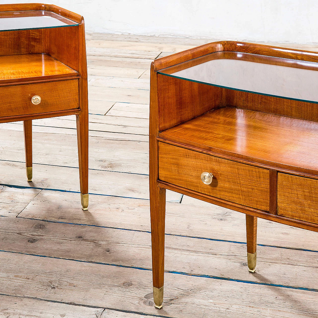 Pair of wooden bedside tables by Paolo Buffa for Serafino Arrighi, 1950s 2