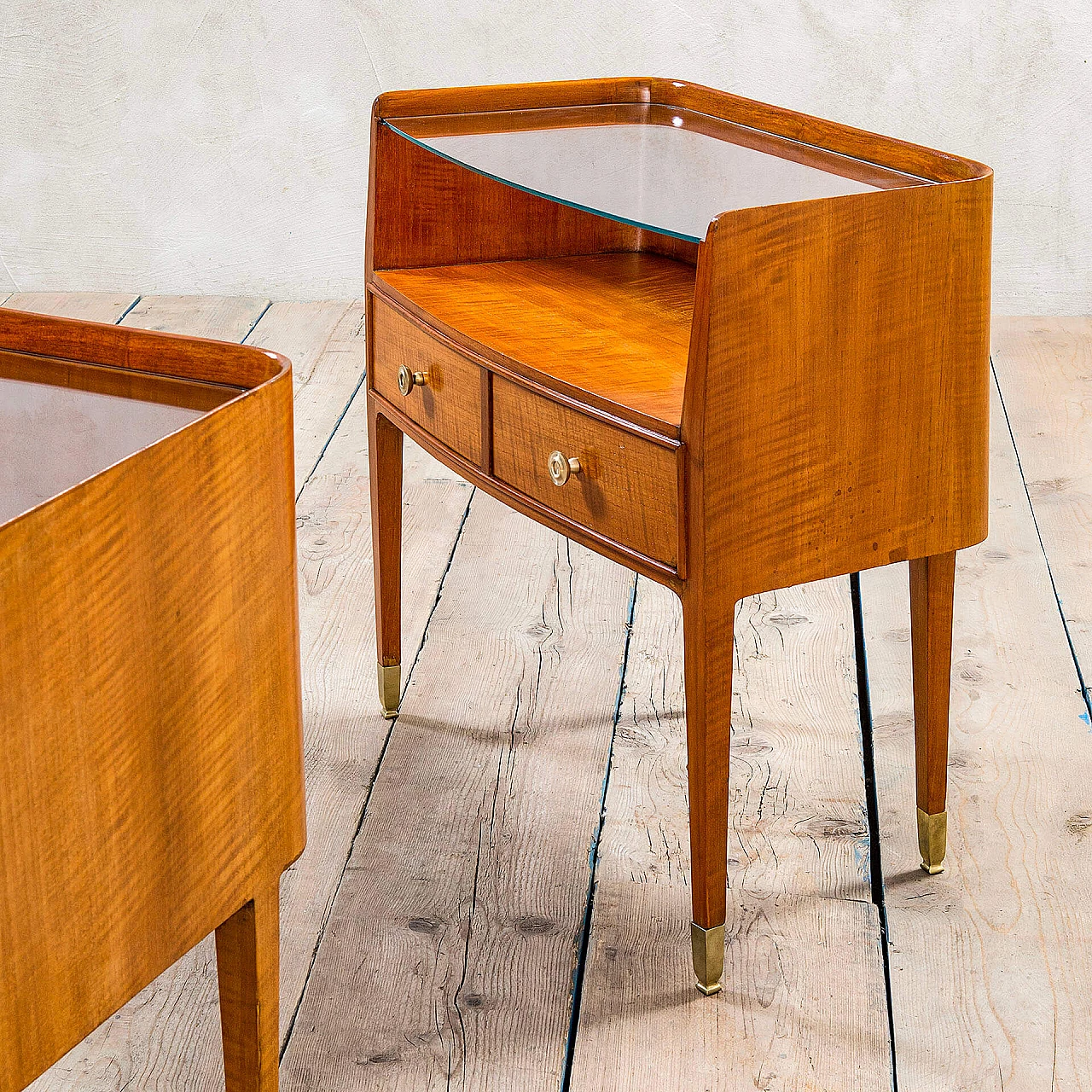Pair of wooden bedside tables by Paolo Buffa for Serafino Arrighi, 1950s 3